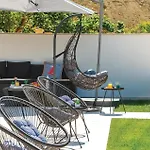 Two-bedroom In Apartment Mokosica