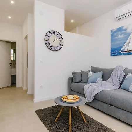 Two-bedroom In * Mokosica