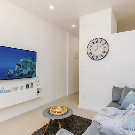 公寓 Two-bedroom In Mokošica