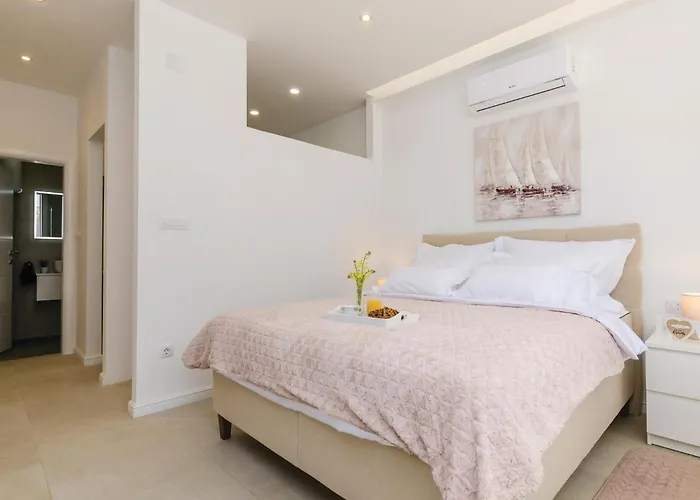 Two-bedroom In * Mokosica