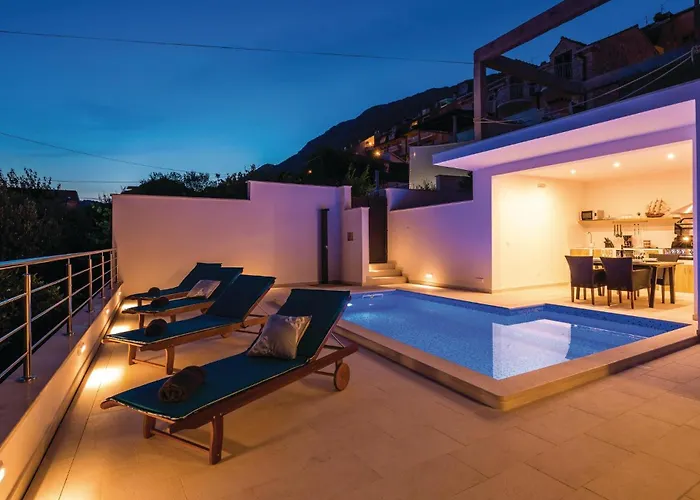 Two-bedroom In * Mokosica